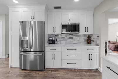 14364 Larkspur Lane, Wellington, FL 33414 - Photo 8