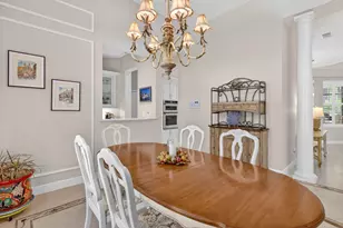 808 SW Classico Ct, Port Saint Lucie, FL 34986 - Photo 8