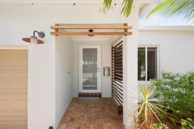 634 NE 17th Way, Fort Lauderdale, FL 33304 - Photo 4