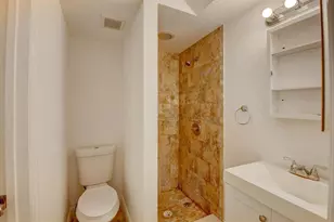 707 SW 9th Ct, Delray Beach, FL 33444 - Photo 4