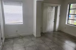 707 SW 9th Ct, Delray Beach, FL 33444 - Photo 8