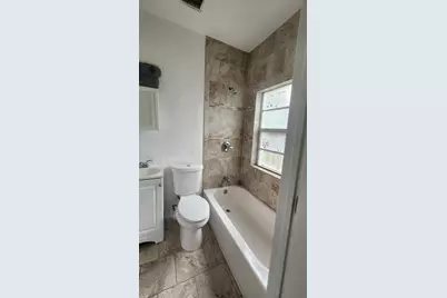 707 SW 9th Court, Delray Beach, FL 33444 - Photo 10