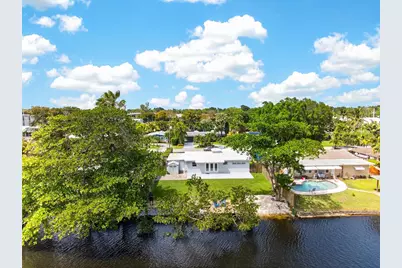 648 NW 30th Court, Wilton Manors, FL 33311 - Photo 1