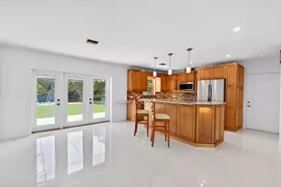 648 NW 30th Ct, Wilton Manors, FL 33311 - Photo 8