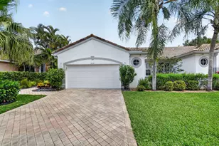 4634 Carlton Golf Dr, Lake Worth, FL 33449 - Photo 4
