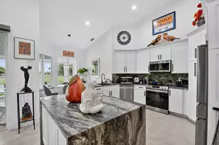 4634 Carlton Golf Dr, Lake Worth, FL 33449 - Photo 18