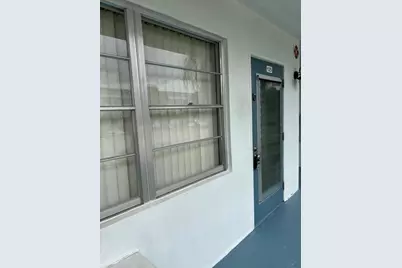 125 Westbury Circle #G, Deerfield Beach, FL 33442 - Photo 2