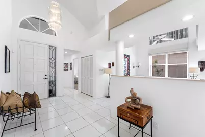 16891 Knightsbridge Lane, Delray Beach, FL 33484 - Photo 2