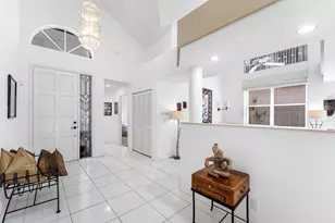 16891 Knightsbridge Ln, Delray Beach, FL 33484 - Photo 2