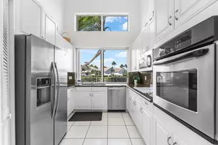 16891 Knightsbridge Ln, Delray Beach, FL 33484 - Photo 10