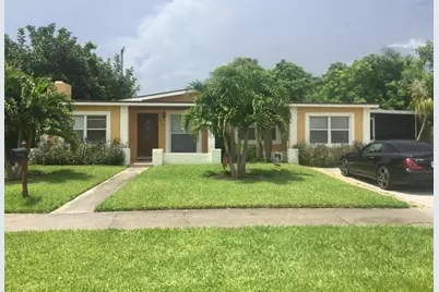 910 W Drew Street, Lantana, FL 33462 - Photo 1