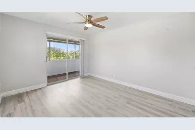 284 Flanders F, Delray Beach, FL 33484 - Photo 16