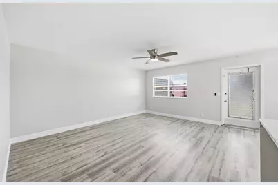 284 Flanders F, Delray Beach, FL 33484 - Photo 6