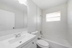 284 Flanders F, Delray Beach, FL 33484 - Photo 14