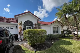 2563 Egret Lake Dr, Greenacres, FL 33413 - Photo 2