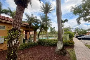 14363 SW 11th St, Pembroke Pines, FL 33027 - Photo 44