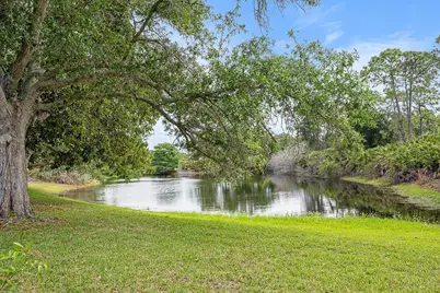7627 SE Fiddlewood Lane, Hobe Sound, FL 33455 - Photo 4