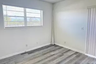 164 Easthampton G, West Palm Beach, FL 33417 - Photo 4