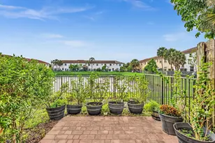 4316 Maybelle Ln, West Palm Beach, FL 33417 - Photo 30