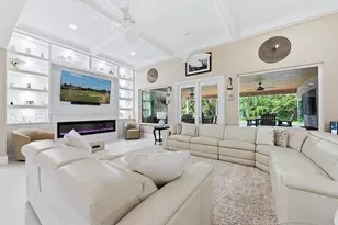 10114 Hunt Club Ln, Palm Beach Gardens, FL 33418 - Photo 4