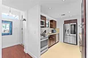 11830 Pebblewood Dr, Wellington, FL 33414 - Photo 6