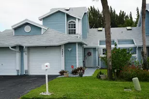 3841 Island Club Cir E, Lake Worth, FL 33462 - Photo 1