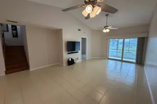 3841 Island Club Cir E, Lake Worth, FL 33462 - Photo 6