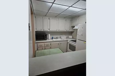 82 Tilford D #82, Deerfield Beach, FL 33442 - Photo 2