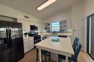 3206 S Lakeview Cir, Hutchinson Island, FL 34949 - Photo 20