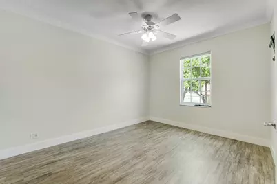 2052 Tarpon Lake Way, West Palm Beach, FL 33411 - Photo 18