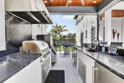 334 Isle Of Capri Drive, Fort Lauderdale, FL 33301 - Photo 38