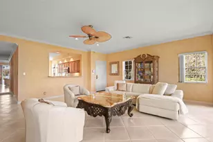 301 S Ryder Cup Circle, Palm Beach Gardens, FL 33418 - Photo 12