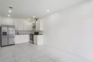 340 SW 11th Ave, Hallandale Beach, FL 33009 - Photo 2