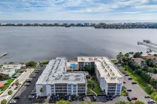 1502 S Lakeside Dr, Lake Worth Beach, FL 33460 - Photo 30