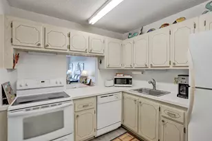 1502 S Lakeside Dr, Lake Worth Beach, FL 33460 - Photo 6