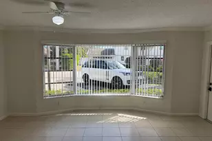 6575 NE 7th Ave, Boca Raton, FL 33487 - Photo 10