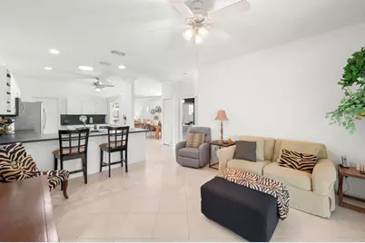 914 NW Sarria Court, Port Saint Lucie, FL 34986 - Photo 10