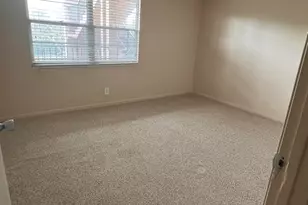 300 SW 130th Terrace, Pembroke Pines, FL 33027 - Photo 6