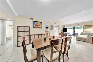 8715 Cleary Blvd, Plantation, FL 33324 - Photo 12