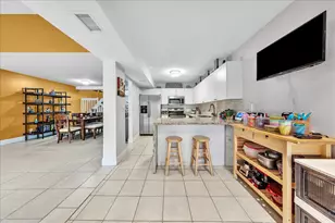 8715 Cleary Blvd, Plantation, FL 33324 - Photo 18