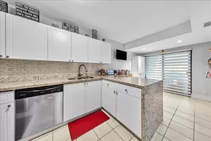 8715 Cleary Blvd, Plantation, FL 33324 - Photo 20