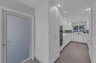 1922 S Ocean Ln, Fort Lauderdale, FL 33316 - Photo 10