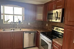 16206 Laurel Dr, Weston, FL 33326 - Photo 6