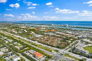 106 Lighthouse Cir, Tequesta, FL 33469 - Photo 10