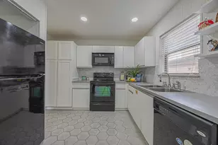 3625 Inverrary Blvd W, Lauderhill, FL 33319 - Photo 14