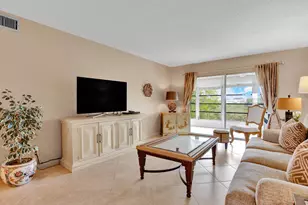 3202 Portofino Point, Coconut Creek, FL 33066 - Photo 10