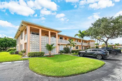 1541 NW 20th Avenue #101, Delray Beach, FL 33445 - Photo 2