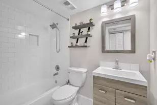 201 Republic Ct, Deerfield Beach, FL 33442 - Photo 14