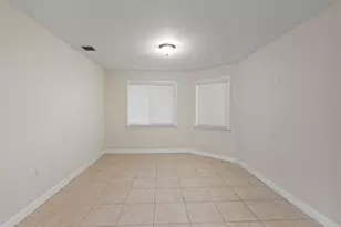 6094 Live Oak Ct, Tamarac, FL 33319 - Photo 14