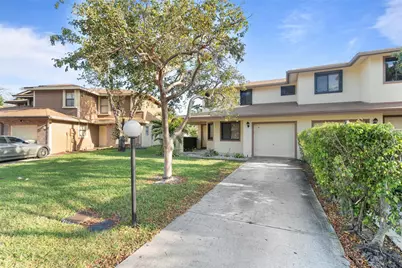 6094 Live Oak Court #B, Tamarac, FL 33319 - Photo 2